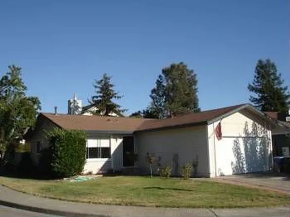 4302 Grange Ct, Rohnert Park, CA 94928