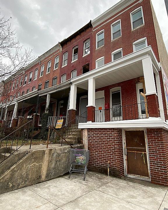 2nd image of 2435 W North Ave