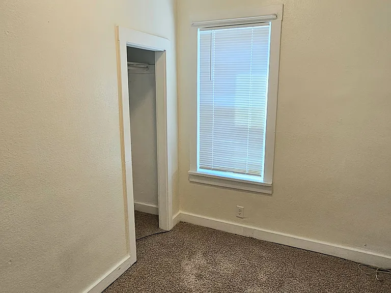 536 W Bonneville St #1 — Photo 8