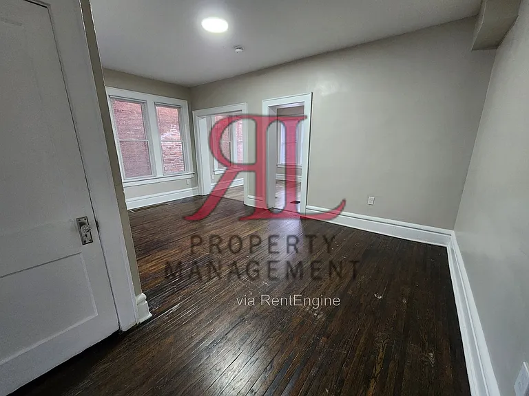 640 S Champion Ave — Photo 6