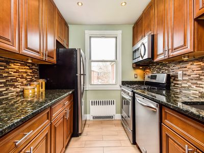 11 Bryant Cres APT 2C, White Plains, NY, 10605