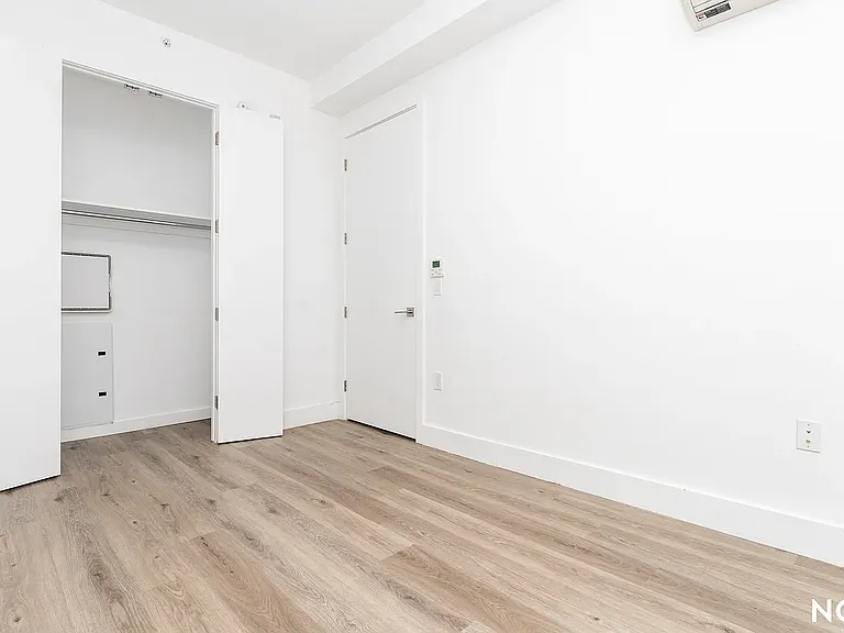 322 Grand Concourse #803 — Photo 10