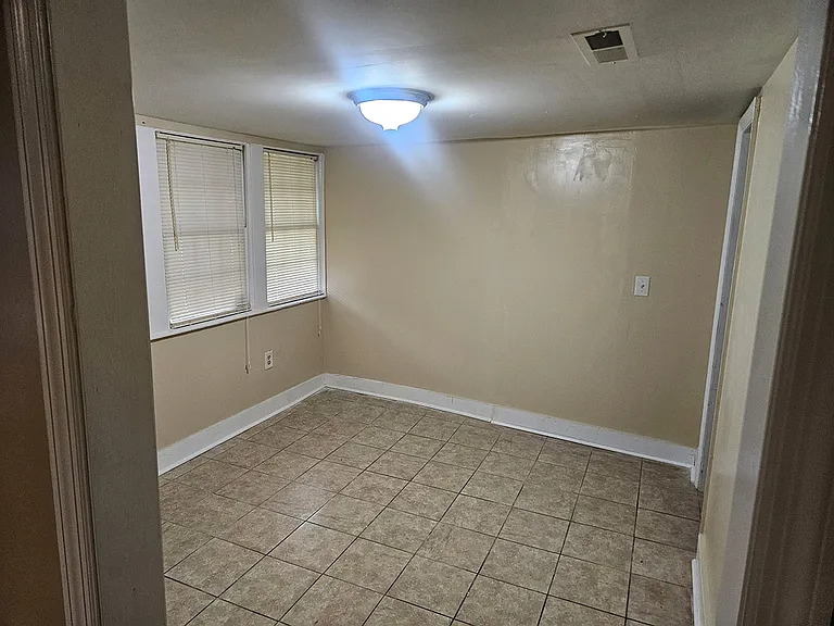 837 Sycamore Ave — Photo 13