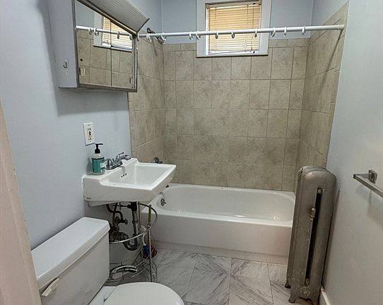 4th image of 87 Gordon St APT 11
