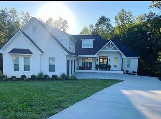 1040 Wilderness Way, Cottontown, TN 37048