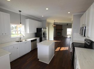 1126 Haw Branch Rd, Beulaville, NC 28518