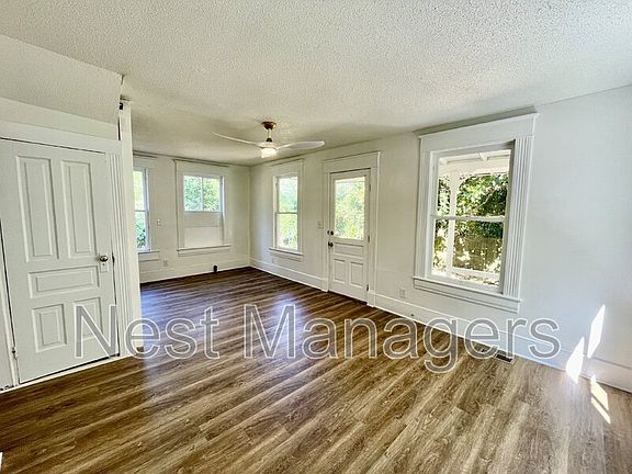 5th image of 146 Brewster Hussey Ln
