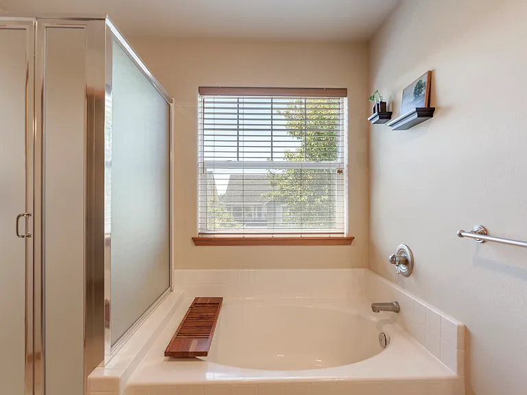91 SW 106th Pl — Photo 31