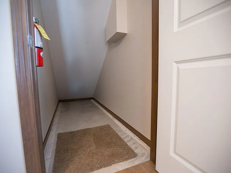 Hickory Hill Residences-Apartments — Photo 35