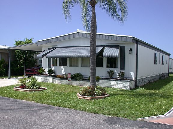 2nd image of 178 Sanibel St