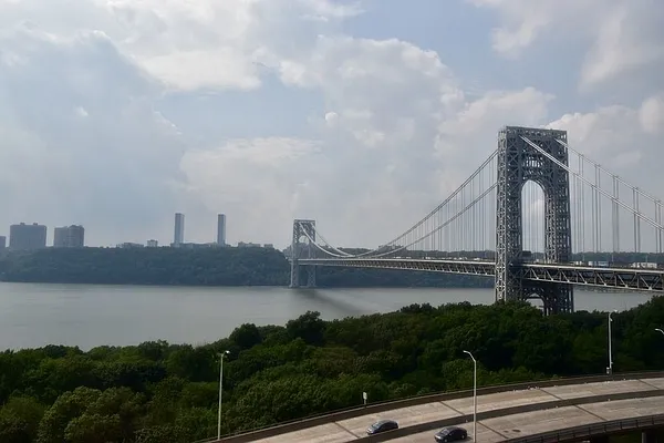 Rented by (Legacy) Tri Hill Realty Group LLC | media 15