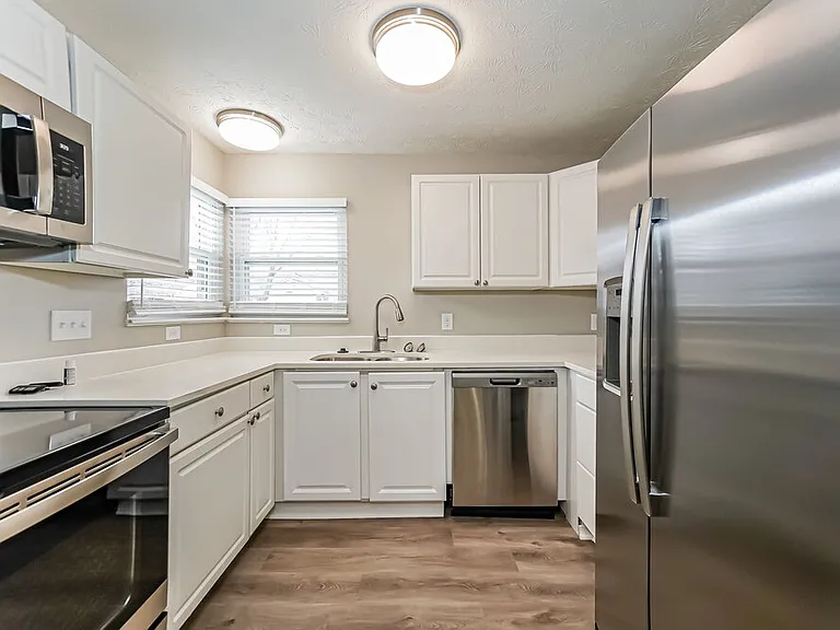 1531 Creekside Ln — Photo 11