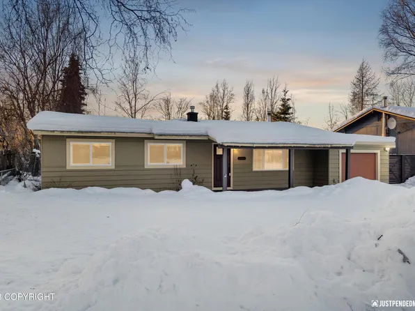 13308 Stephenson St, Anchorage, AK 99515