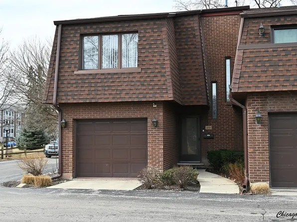 430 S Dee Rd, Park Ridge, IL 60068