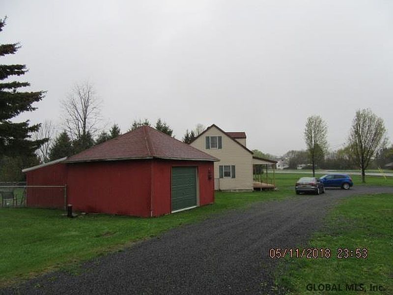 4th image of 1068 STATE HIGHWAY 20