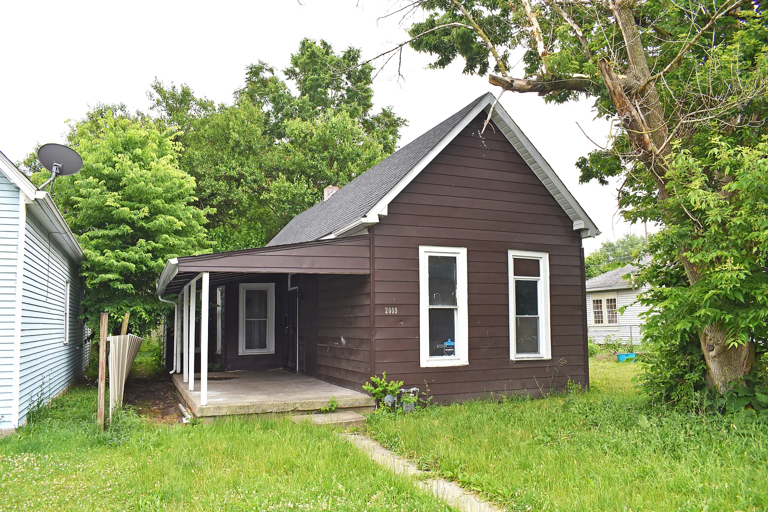 2009 Wilcox St photo 1