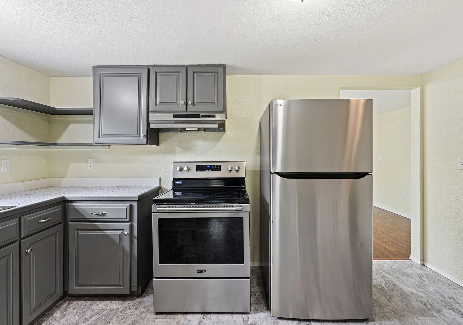 Bremerton 3-Bed, 1-Bath Near the Water with Large Outdoor Deck — Photo 4
