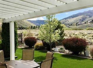 180 Coventry Dr, Carson City, NV