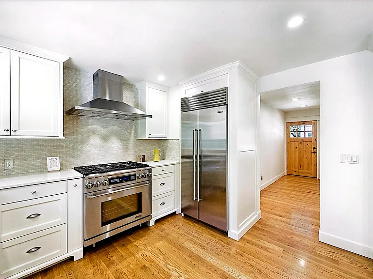 4242 Cobb Way — Photo 12
