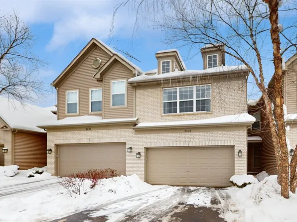 2622 Cobblestone Dr, Prairie Grove, IL 60012