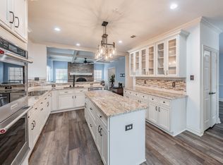 7317 Red Oak St, North Richland Hills, TX 76182