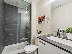 510 King St E #Penthouse 817 — Photo 19