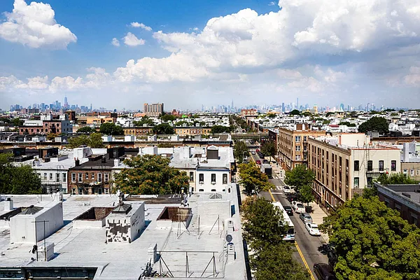 Rented by Nooklyn NYC LLC | media 25