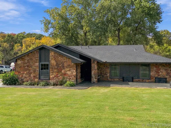 8206 S 43rd West Ave, Tulsa, OK 74132