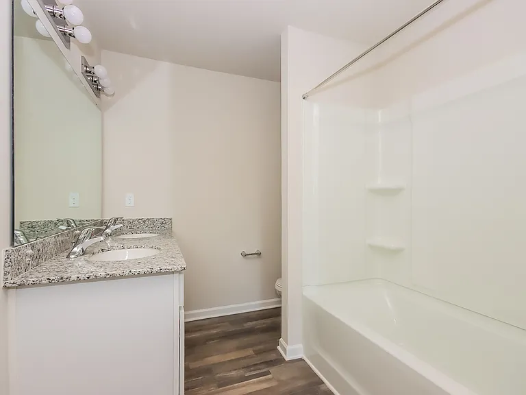 125 Zach Dr — Photo 11