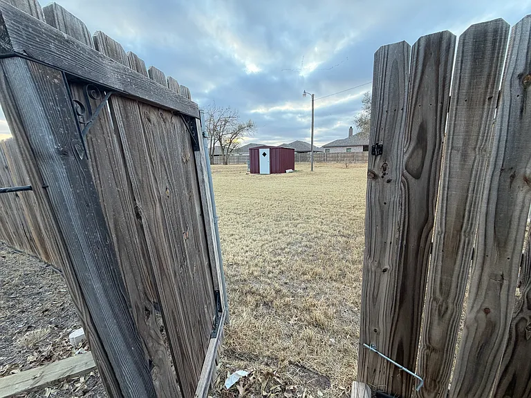 3408 Upland Ave — Photo 30