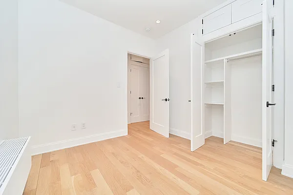 Rented by Living New York | media 14