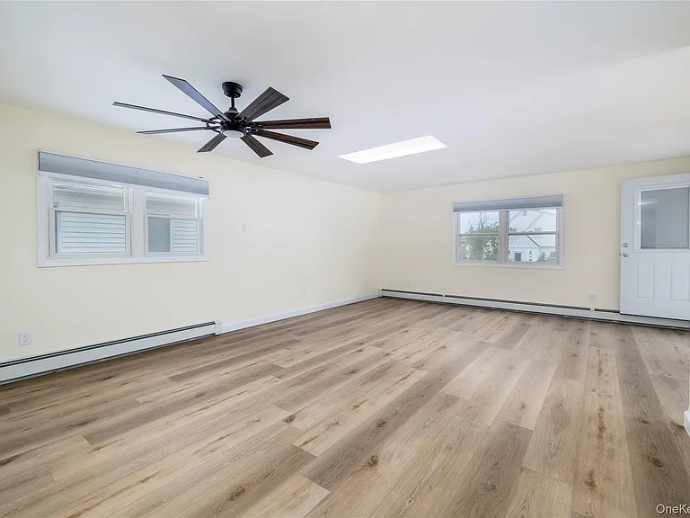 542 E Pine St #UPPER — Photo 10