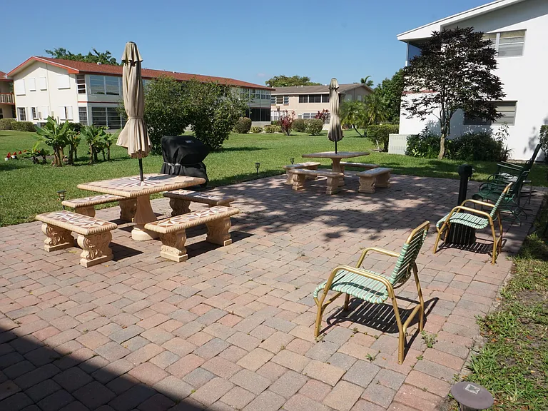 34 Andover #B — Photo 9
