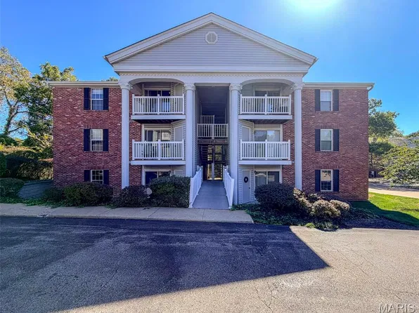 1912 Marine Terrace Dr APT D, Saint Louis, MO 63146