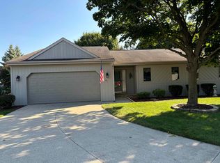 41 Pine Grove Dr, Frankenmuth, MI 48734
