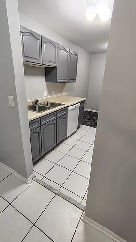 1147 Miller Ln Photo 1