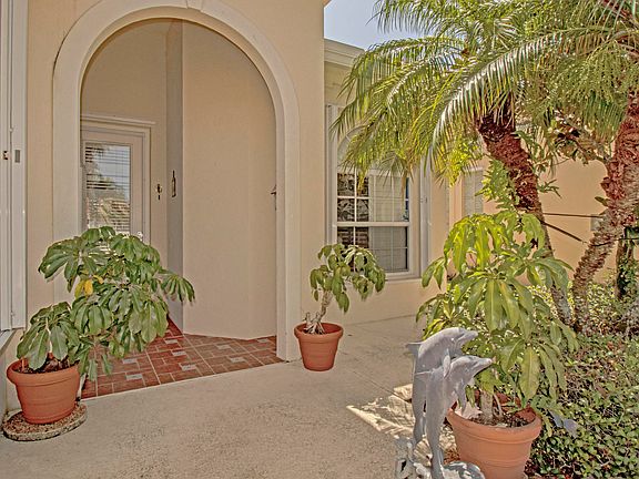 4th image of 8964 SE Hawks Nest Ct