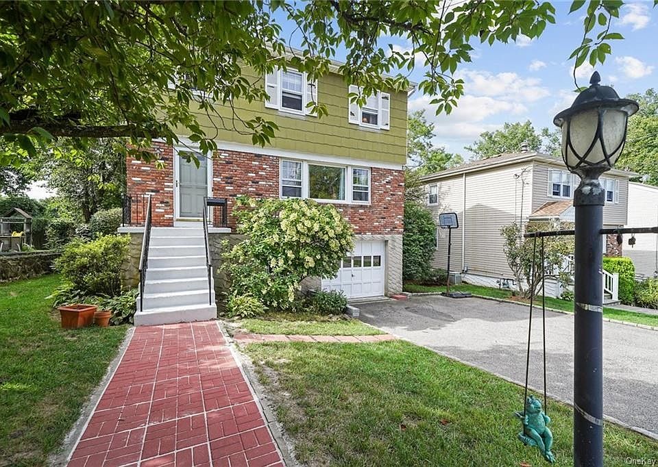 1st image of 5 Van Cortlandt Pl