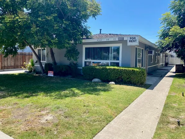 4386 Howard Ave, Los Alamitos, CA 90720