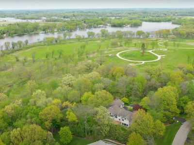 136 Cutter Ln, Lake Barrington, IL, 60010