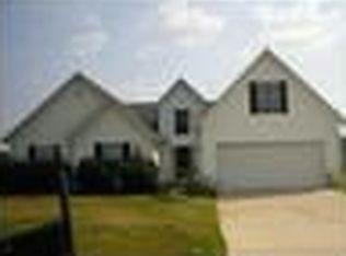 792 Baskins Cir, Winder, GA 30680