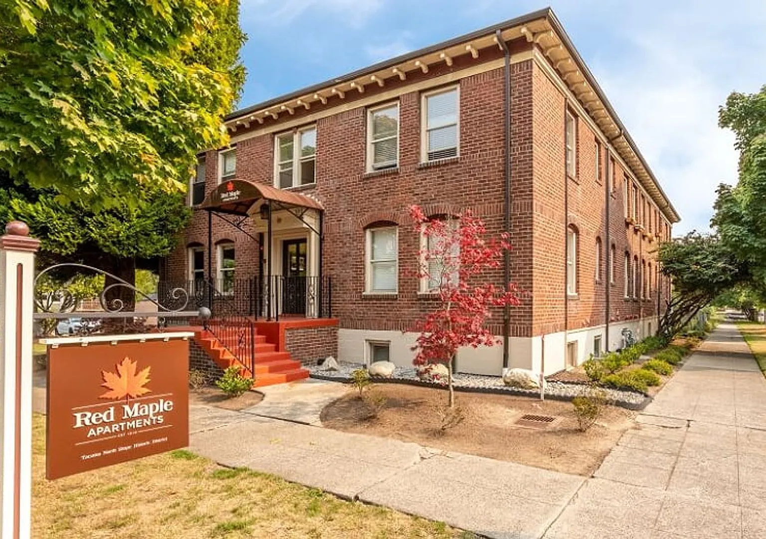 Red Maple Apartments — Photo 2