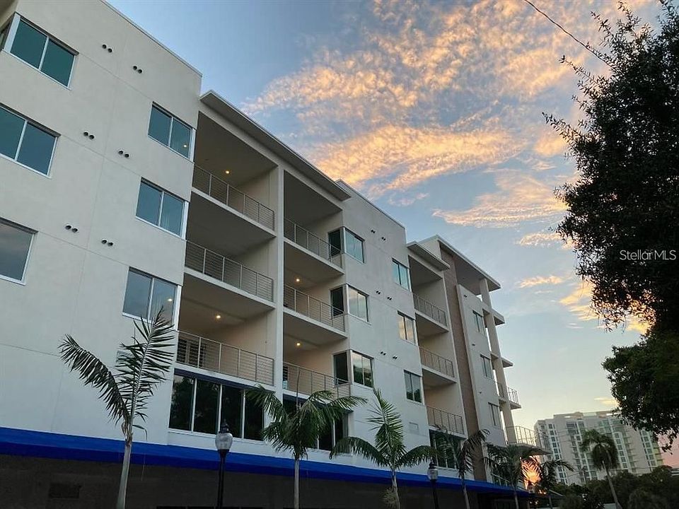 1st image of 332 Cocoanut Ave #306