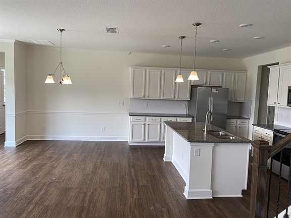 5th image of 3026 Eagle Bluff Way