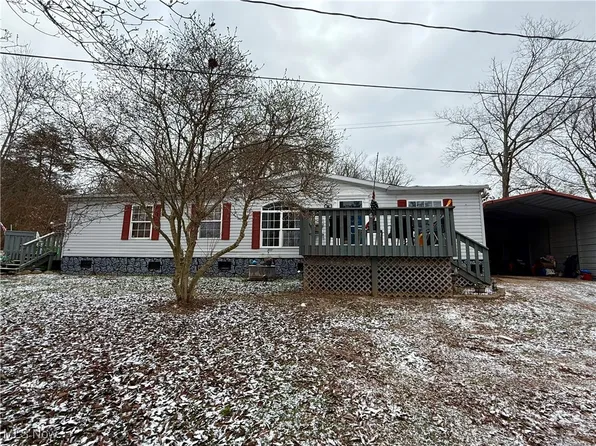 2545 Williamstown Pike, Williamstown, WV 26187