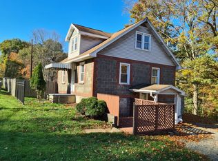 1311 Dime Rd, Vandergrift, PA 15690