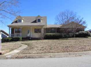 218 Western Hills Dr, Searcy, AR 72143