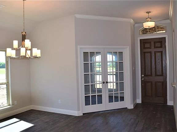 4th image of 6017 Horizon Dr