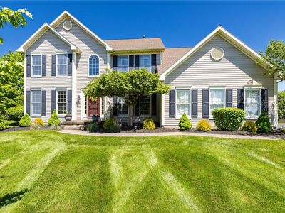 56 Edenfield Rd, Penfield, NY, 14526