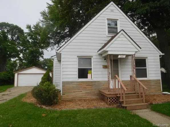 387 W Maxlow Ave, Hazel Park, MI 48030